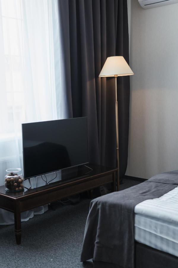 Optima Collection Bergshloss Rivne Exterior foto